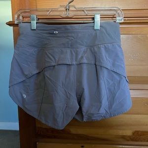 Lululemon Speedups 4”